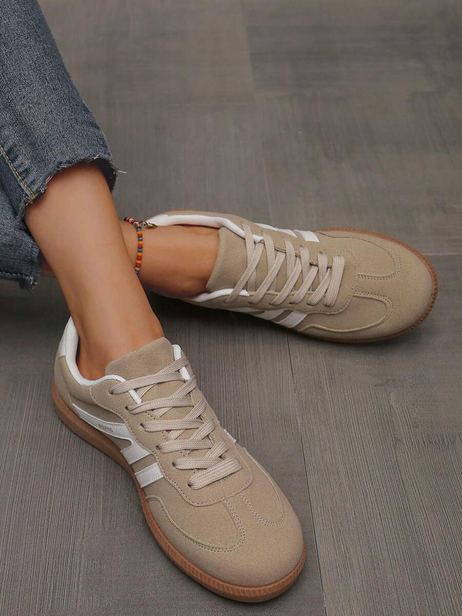 Camden Court Sand Gum Sneakers