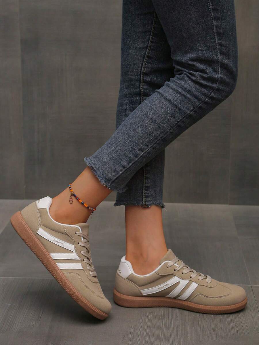 Camden Court Sand Gum Sneakers