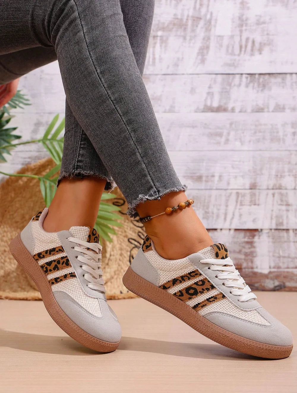 LEOPARD PRINT SNEAKER [LIMITED EDITION]