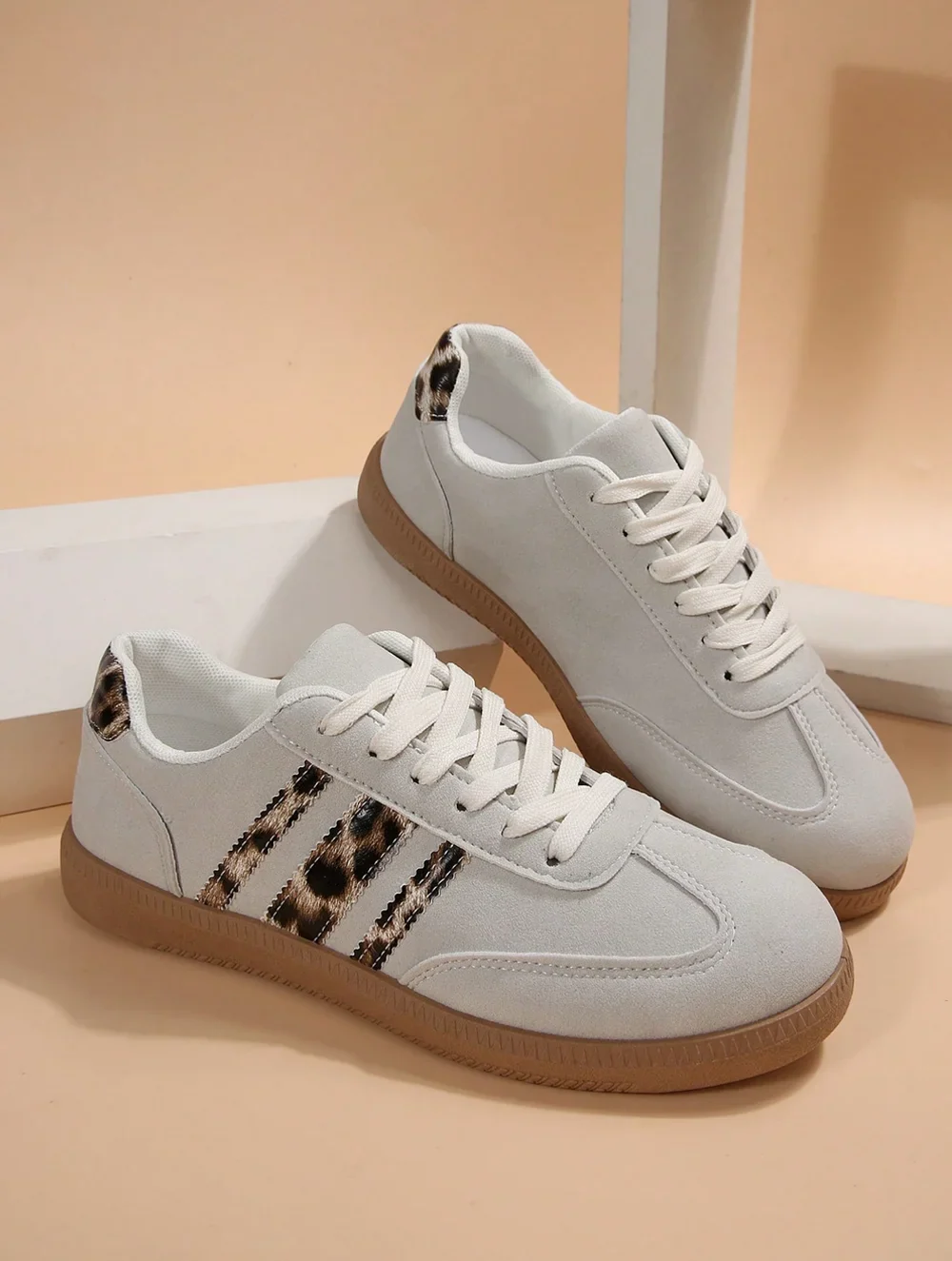 Samba Retro Leopard Grey Sneaker