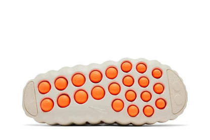 Nike Mind 001